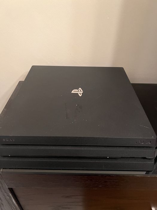 Vende-se ps4 slim64740745482243120