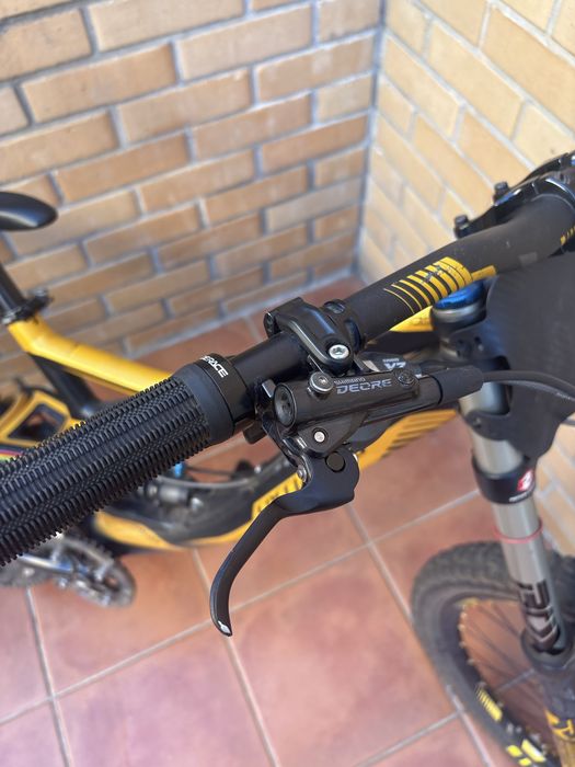Specialized demo 8 2011 (Aceito troca por enduro)