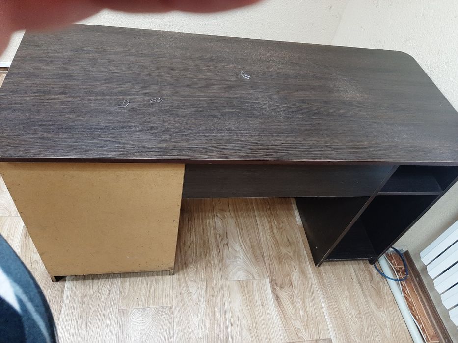 Продам       стіл