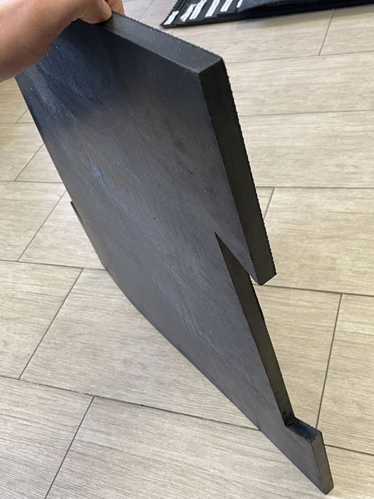 Резиновая плитка амортизирующая толщина 25 мм