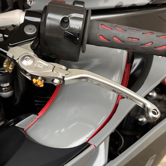 Yamaha R1 2007 ТІЛЬКИ З ЯПОНІЇ !!!