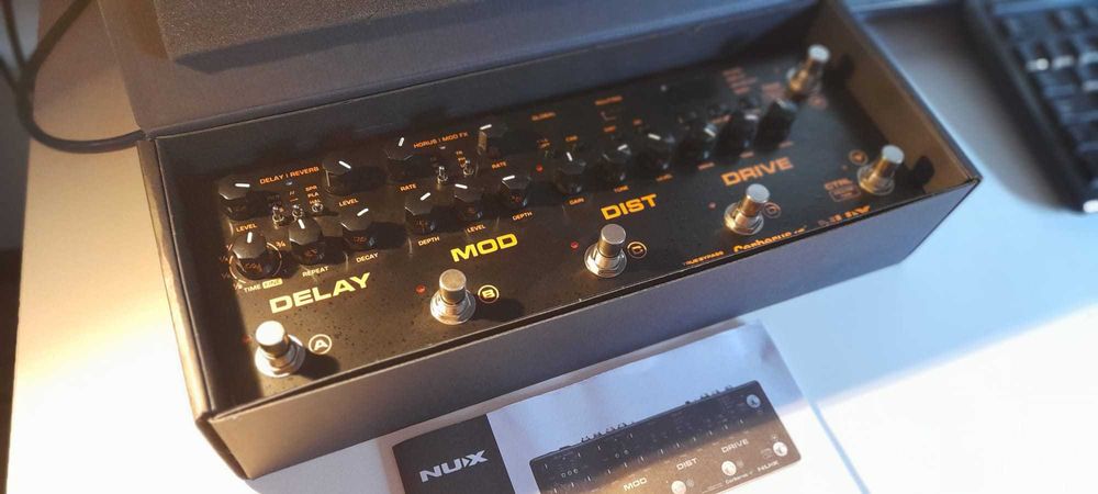 Pedaleira analógica NUX CERBERUS