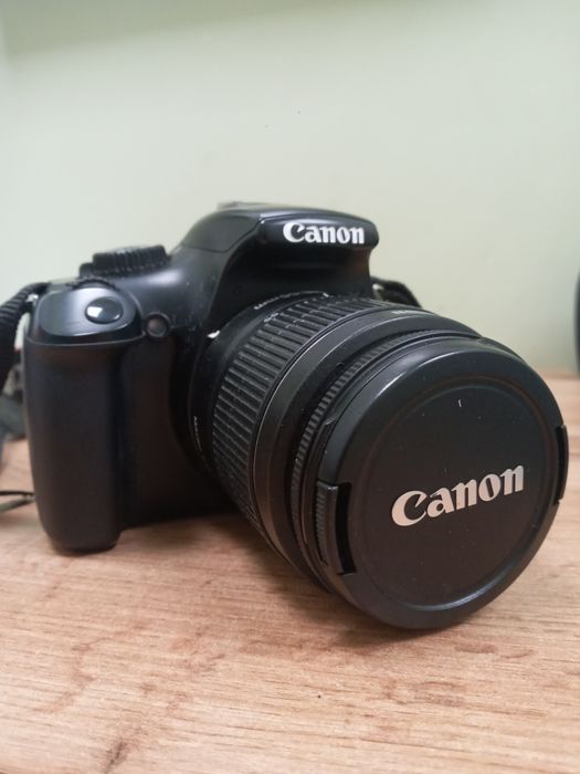 Продам фотоапарат Canon eos 1100d