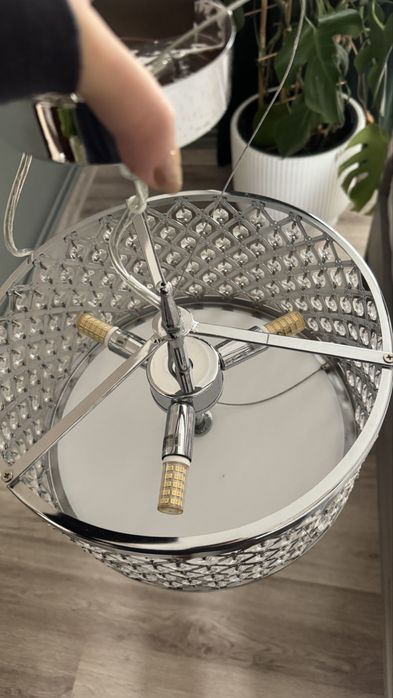 Lampa wiszaca sufitowa krysztalki krysztalowa srebrna glamour