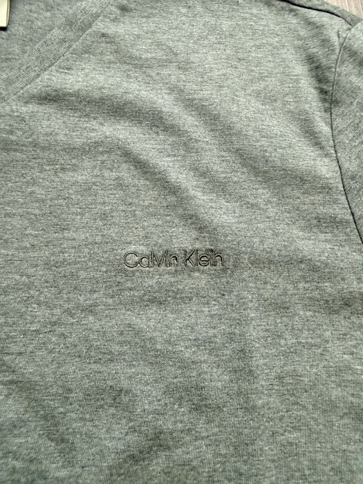 Чоловіча футболка Calvin Klein розмір М