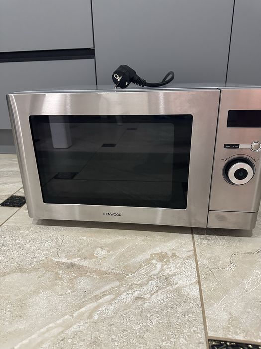 Продам мікрохвильову піч KENWOOD