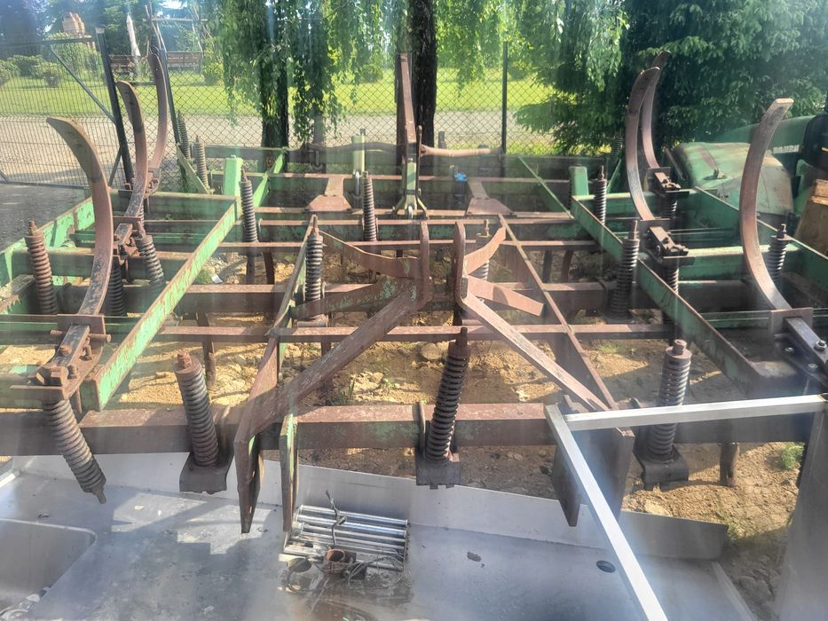 Agregaty bezorkowe ,scierniskowe 3m,  4m John Derre