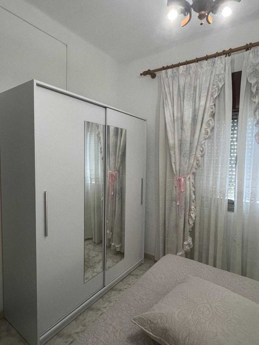 Mobiliário quarto (Cama e/ou Roupeiro)