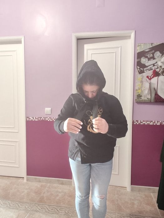 Pullover com capuz