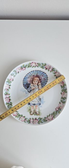 Блюда та тарілки Германія