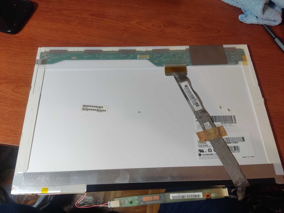 Ecrã LCD 15.4" WXGA 1280x800 1CCFL - LP154WX4 (TL)(D2)64585822050178122