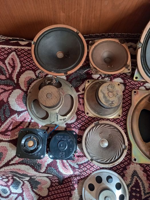 Динамики 10гд-30б, 3гд-2-16 ом,3гд-31.