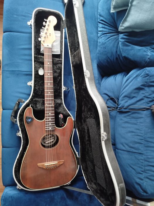Squier-Fender Stratacoustic. Sprzedam lub zamienię.