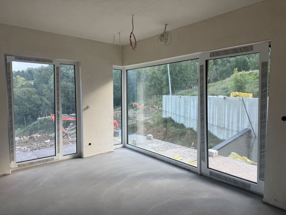 Tynki maszynowe gipsowe cementowo wapienne