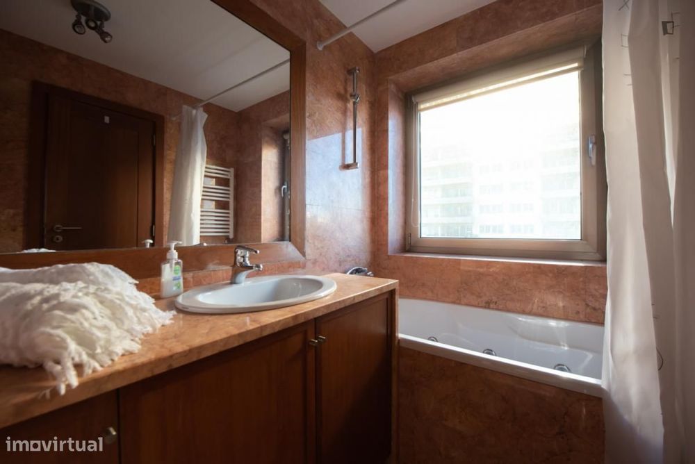 Apartamento com 2 quartos - localizado em Matosinhos Porto