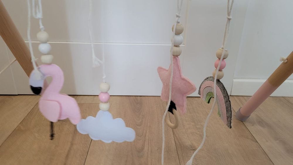 Stojak edukacyjny Baby GYM Pink Happy hippo