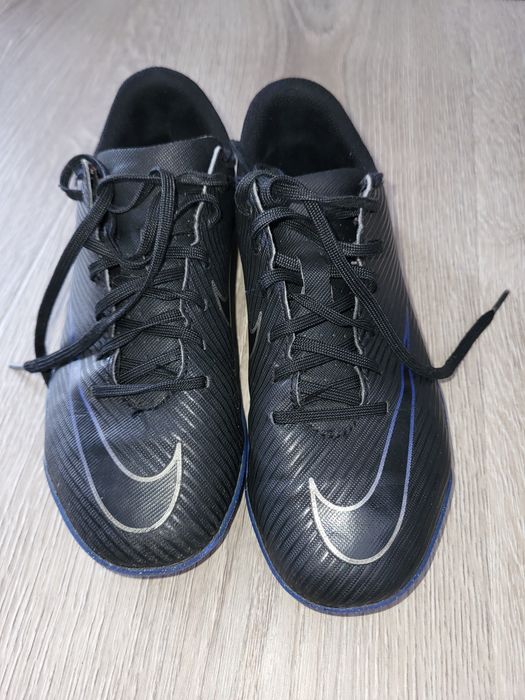 Бутси сороконіжки Nike Mercurial, Розмір 34