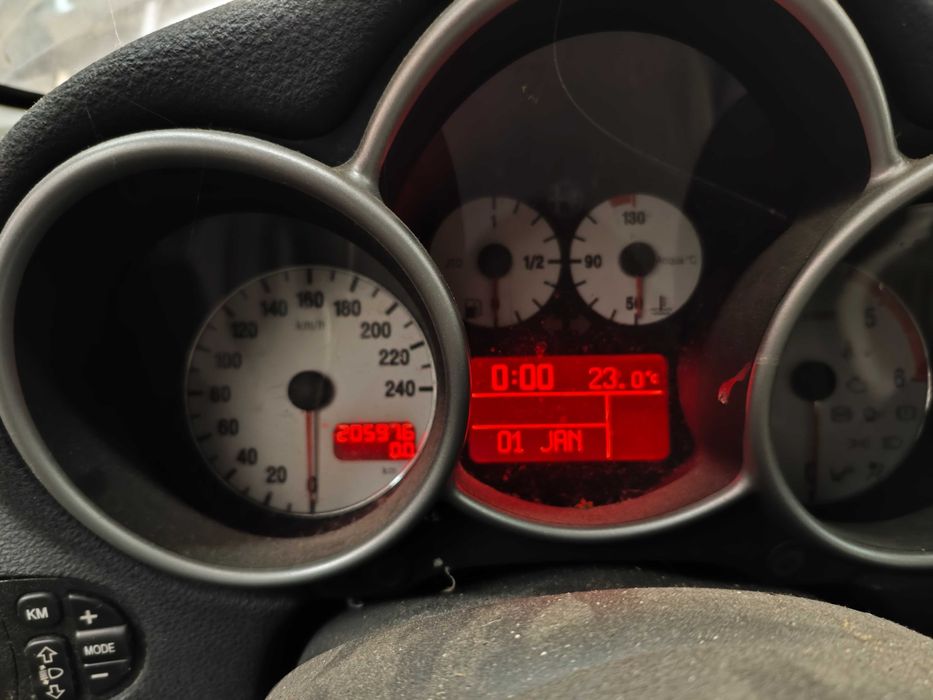 Alfa Romeo 147