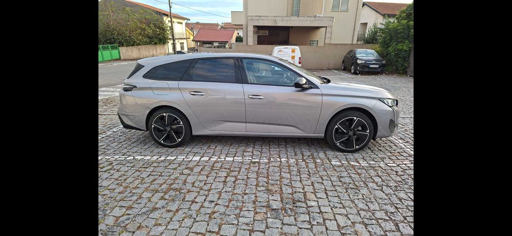 Peugeot e-308 sw Allure