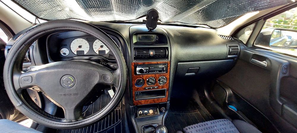 Vendo Opel Astra Sport 1.4 a gasolina, ano 1999