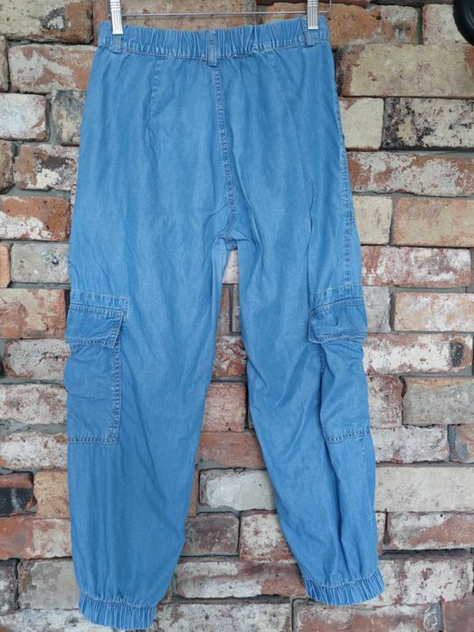 Spodnie jogger cargo S Stradivarius