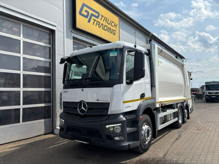 Mercedes-Benz