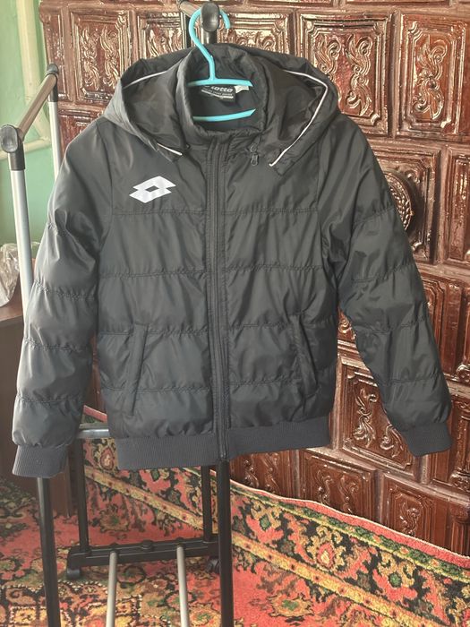 Куртка демисезонна