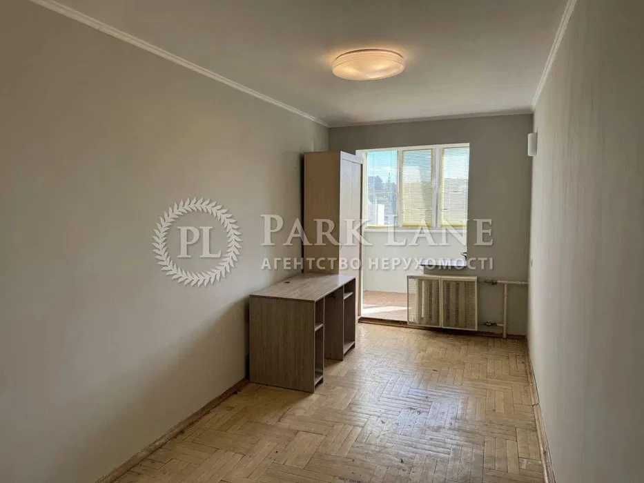 3-кімнатна квартира 62м², ремонт, Голосіївська 16, Деміївська