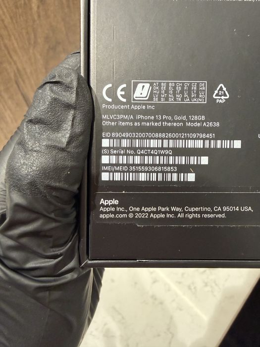 telefon smartfon Apple iPhone 13 pro 128 GB złoty gold MLVC3PM/A