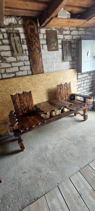 Деревянная лавка