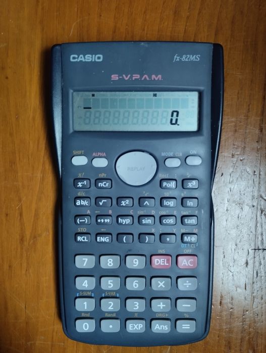 Calculadora Casio fx-82 MS