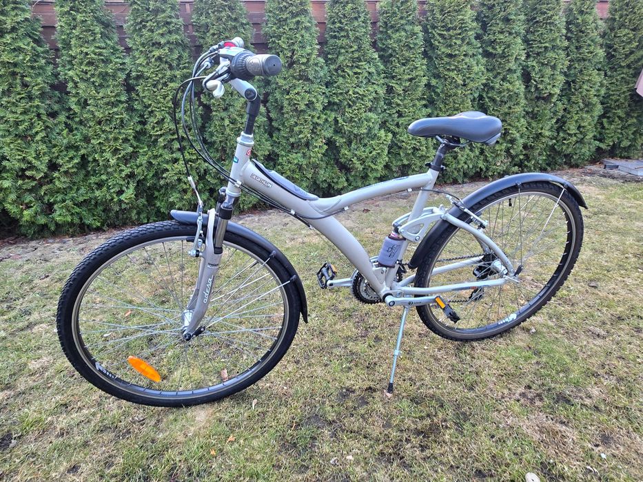 Aluminiowy rower miejski trekkingowy crossowy na kołach 28"