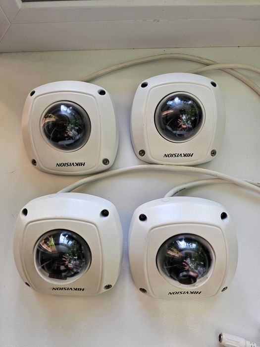 Компактна IP-камера Hikvision DS-2CD7164-E (1.3 Мп, 4мм, PoE, IK10)