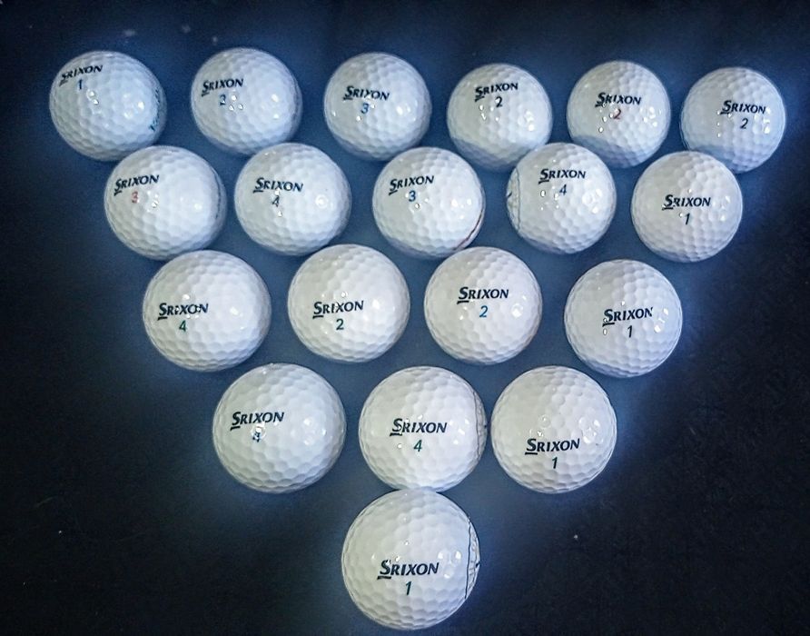 Bolas de golfe como novas