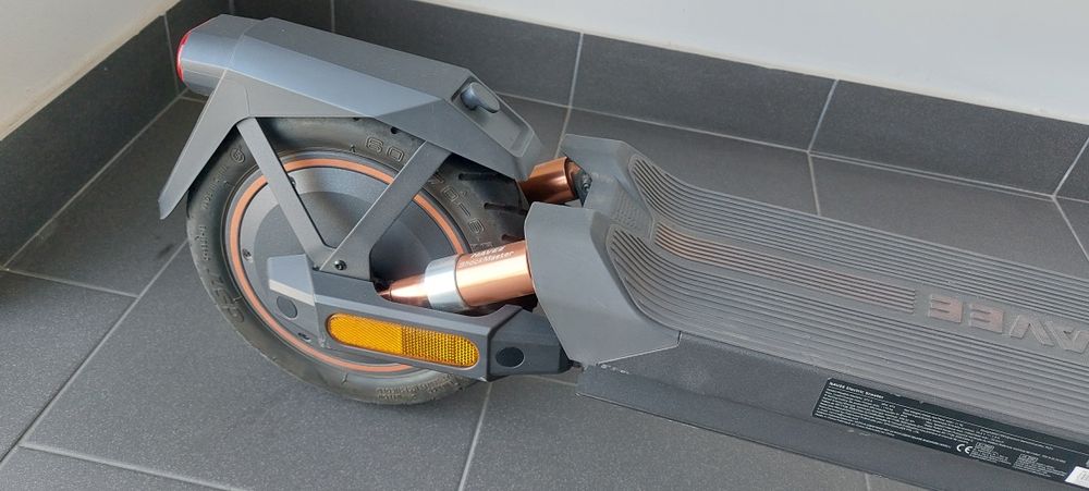 Hulajnoga elektryczna Navee GT3