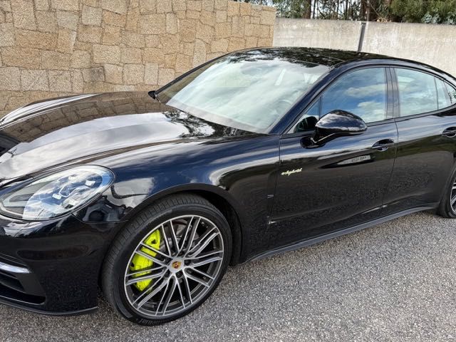 Porche Panamera 4 Hibrido