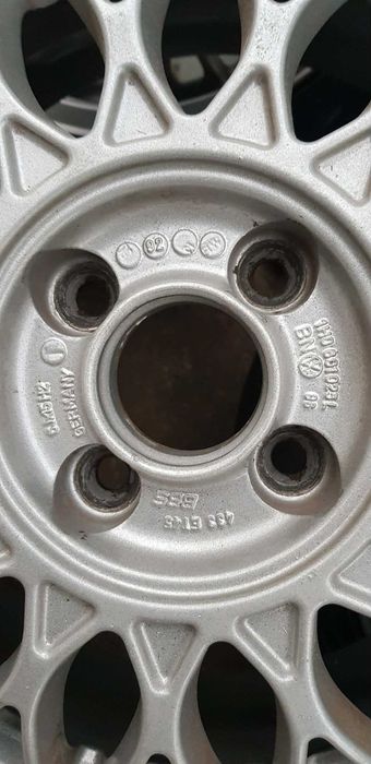 BBS 15 4x100 z oponami 185/55/15 hankook