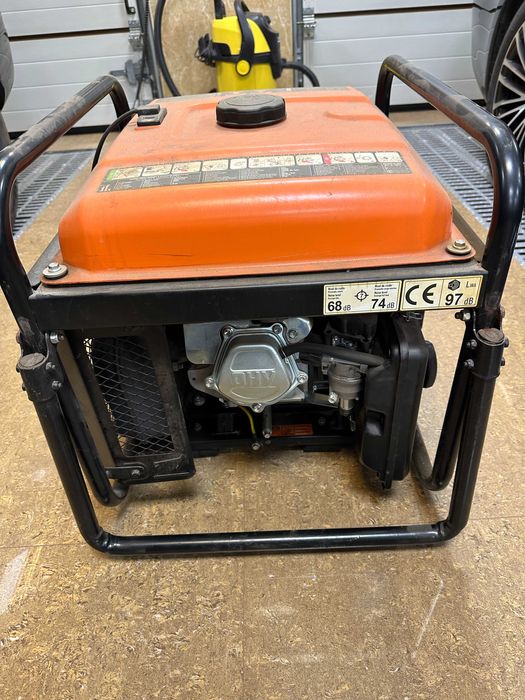 Генератор інверторний  бенз.  б/у 7500 w + Блок автом. управління