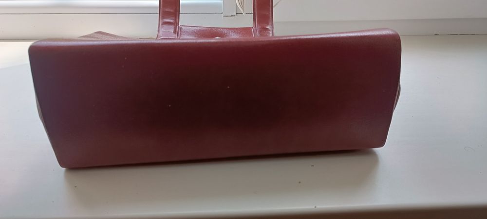 Продам сумку женскую раритет