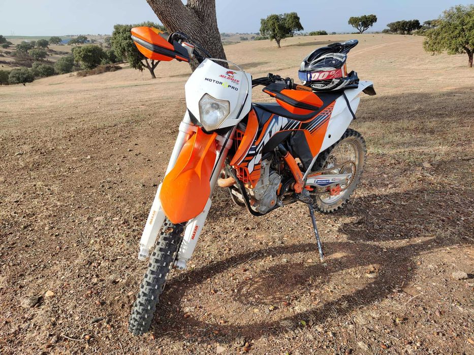 Vendo\Troco KTM450SXF matriculada