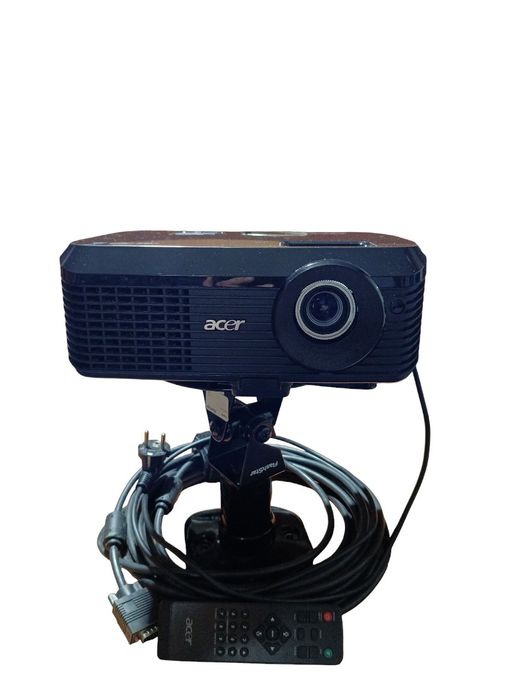 Acer X1130P – projektor + pilot + uchwyt + VGA