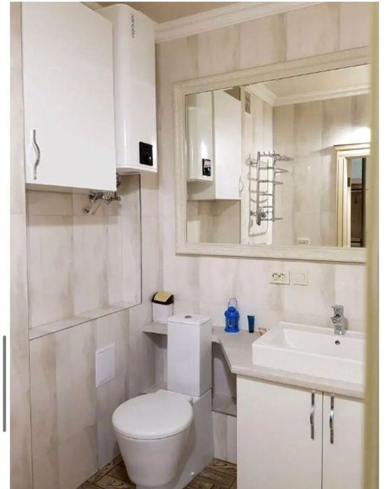 Квартира з ремонтом, вул. Драгоманова  2, Позняки