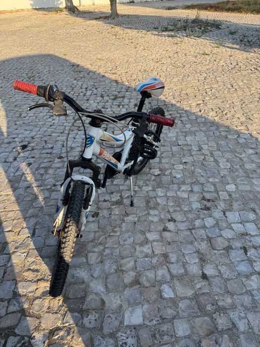 Bicicleta BERG roda 20 com 6 velocidades