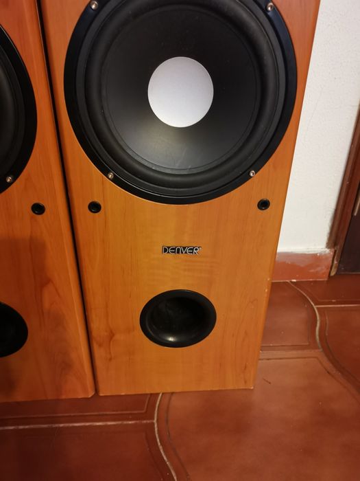 Amplificador Sony e colunas Denver