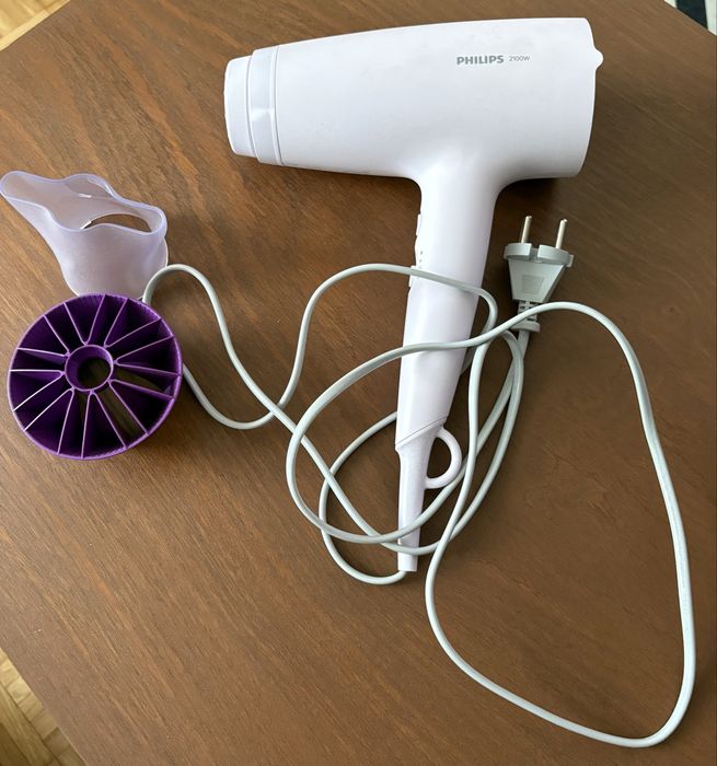 Suszarka Philips BHD341 2100W – świetny stan, dobra cena
