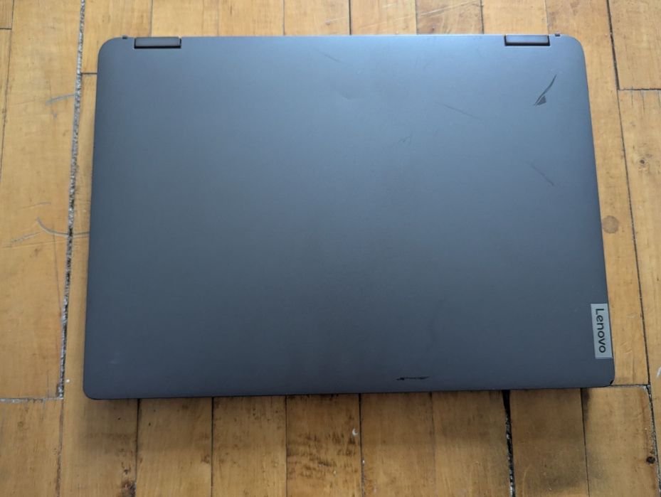 Lenovo IdeaPad Flex 5 14iau7