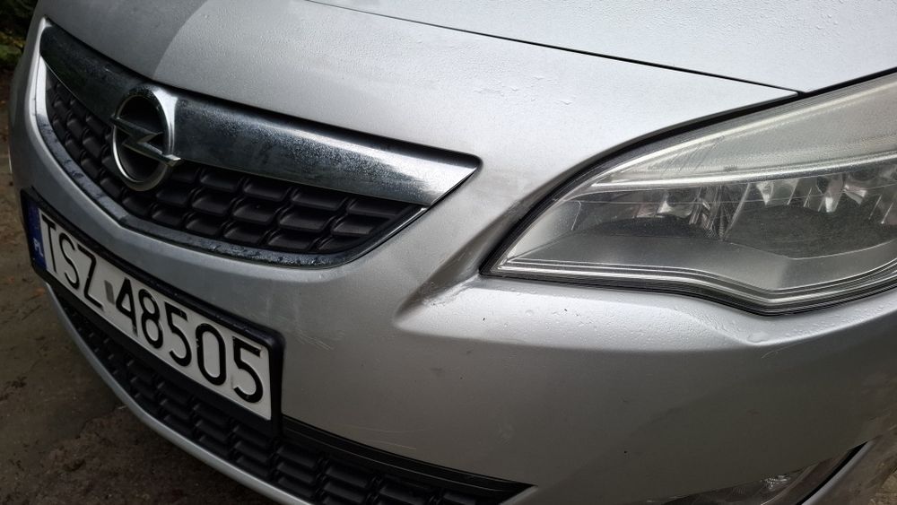 Opel astra j, 1.6  benzynka, 2012 rok