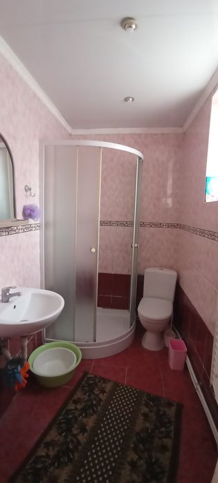 Ціну знижено! Продаж будинку з ділянкою на курорту Поляна