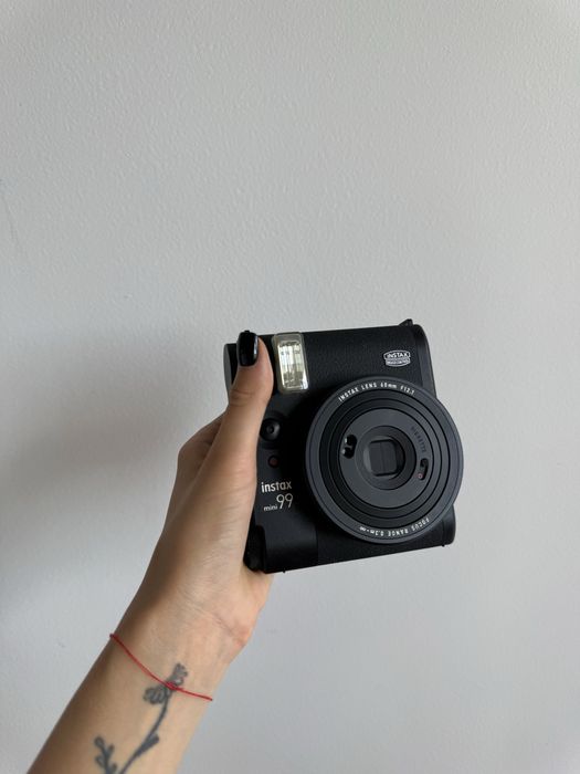 Fujifilm Instax Mini 99 – stan idealny, pełny komplet
