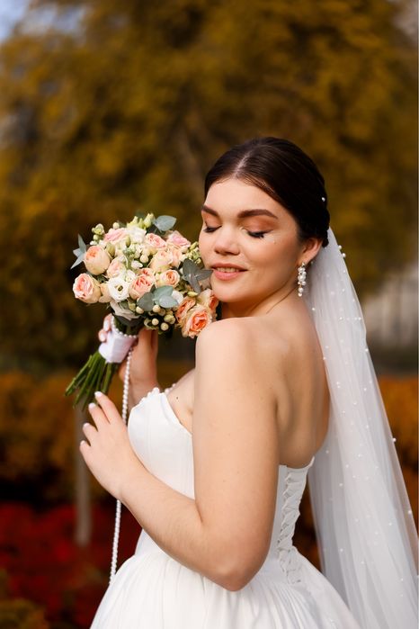 Продам трендову весільну сукню 2025-2026 року